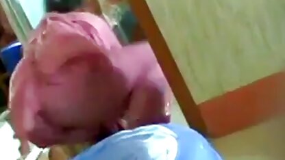 आदमी में गीला सेक्सी फिल्म हिंदी फिल्म मूवी बिल्ली के साथ दो लड़कियों के रहने वाले कमरे में