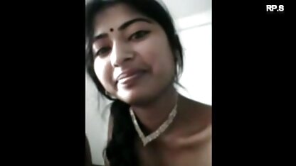 हस्तमैथुन इंग्लिश सेक्सी मूवी वीडियो में वेश्या चेहरे पर और मुंह में निगल करने के लिए