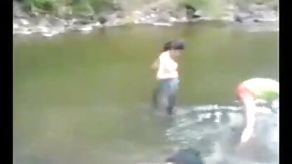पेनेलोप जोन्स आज लुभावनी योग के साउथ में सेक्सी मूवी बारे में भावुक है