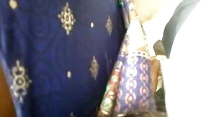 नौसिखिए निर्देशक ने दो महिलाओं को गड़बड़ किया और लेस्बियन सेक्स सेक्सी पिक्चर हिंदी वीडियो मूवी देखा
