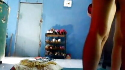 नताशा और स्लोअन प्यार एक शानदार पट्टा पर सेक्सी पिक्चर मूवी चाहिए