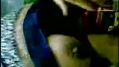 माँ बेटी की चूत और गांड से पहले योनि मुखमैथुन प्रस्तुत 69 सेक्सी मूवी दिखाओ सेक्सी