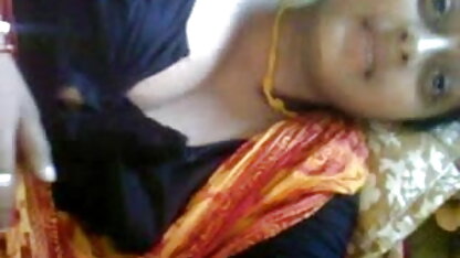 नाक कुतिया सेक्सी पिक्चर वीडियो हिंदी मूवी के साथ मुंह से भरा पेशाब और उंगलियों में बिल्ली
