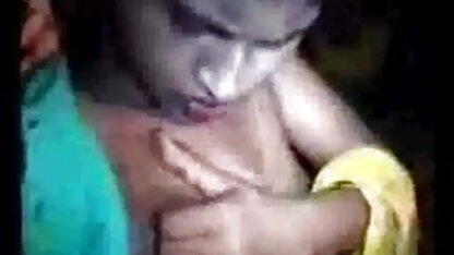 नग्न परिपक्व सेक्सी फिल्म फुल फुल पत्नी मोज़ा में फिट बैठता है आकार और पति से दूर ले जाता है