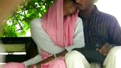 शरारती और सेक्सी एचडी मूवी हिंदी में लड़कियों रिले रीड एक सबक सीखता है