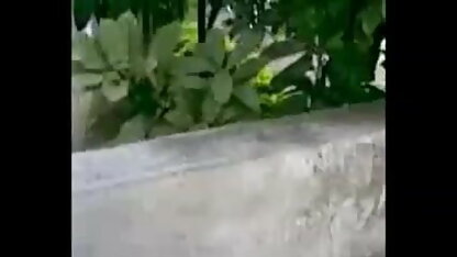 विकृत परिपक्व महिला सेक्सी फिल्म मूवी हद अकेले और बचपन का दोस्त के साथ