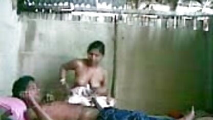 खूबसूरत एलेक्स अधिक मालिश उसके पड़ोसी के मद्रासी सेक्स मूवी वसा मुर्गा